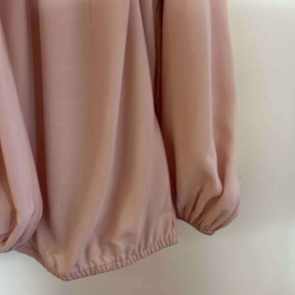 💗 H&M Women’s Light Pink Off-Shoulder Smocked Top | Size 12 - Picture 8 of 12
